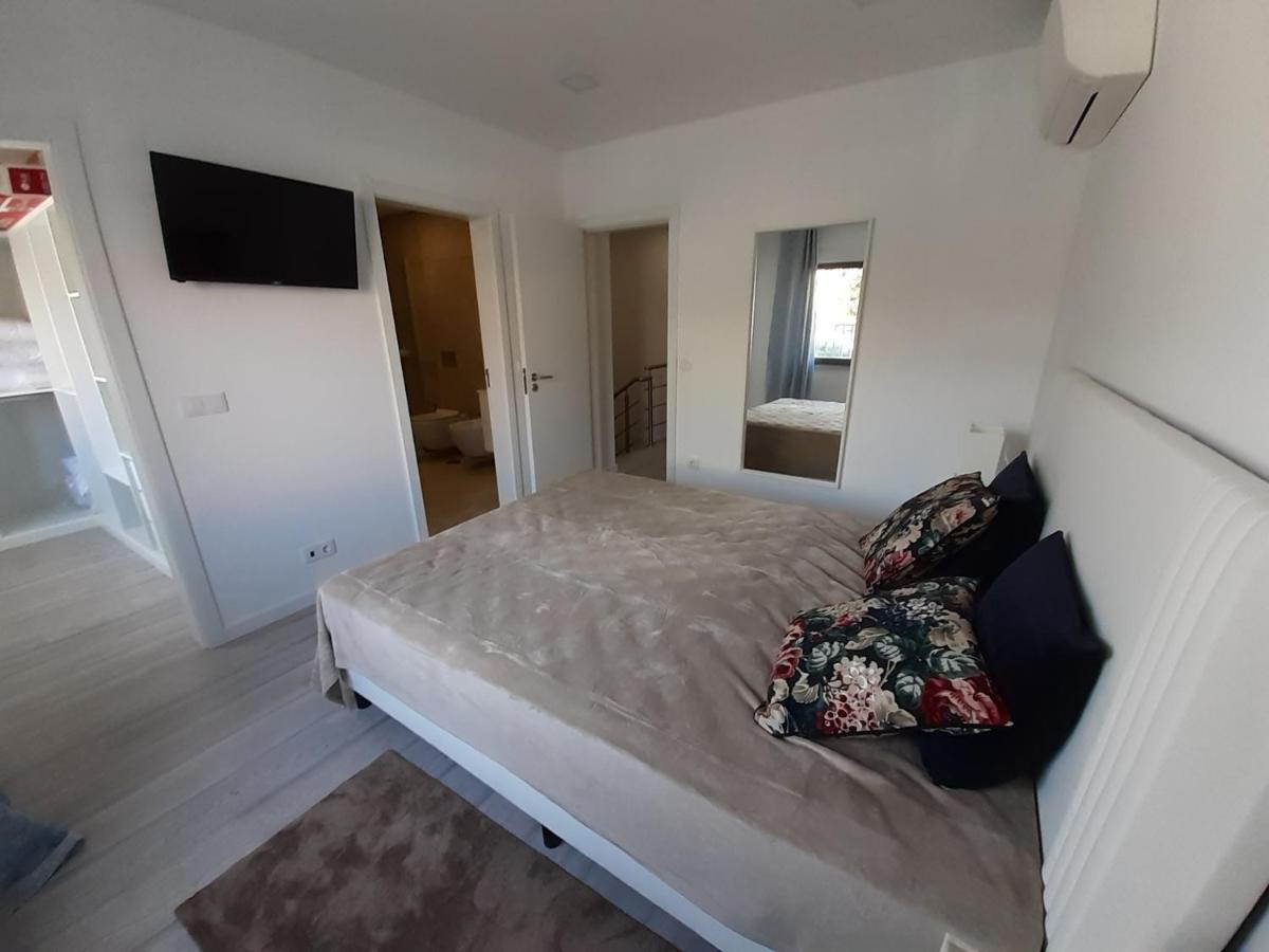 Lisbon Tagus River 2 Suites Private Pool D Almada Exterior foto