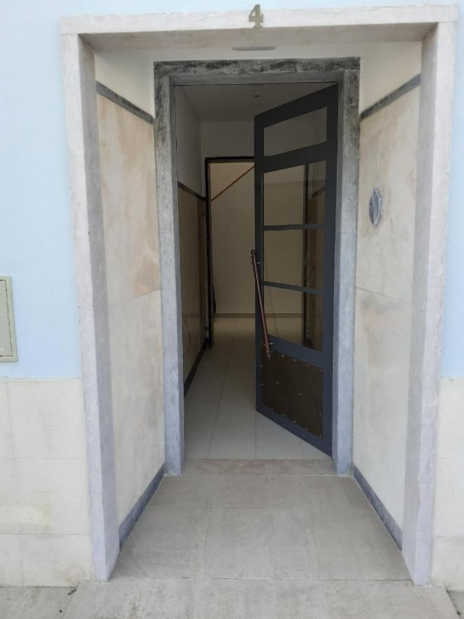 Lisbon Tagus River 2 Suites Private Pool D Almada Exterior foto